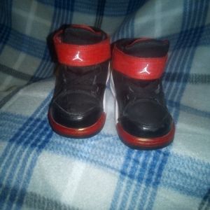 Black n red baby jordans
